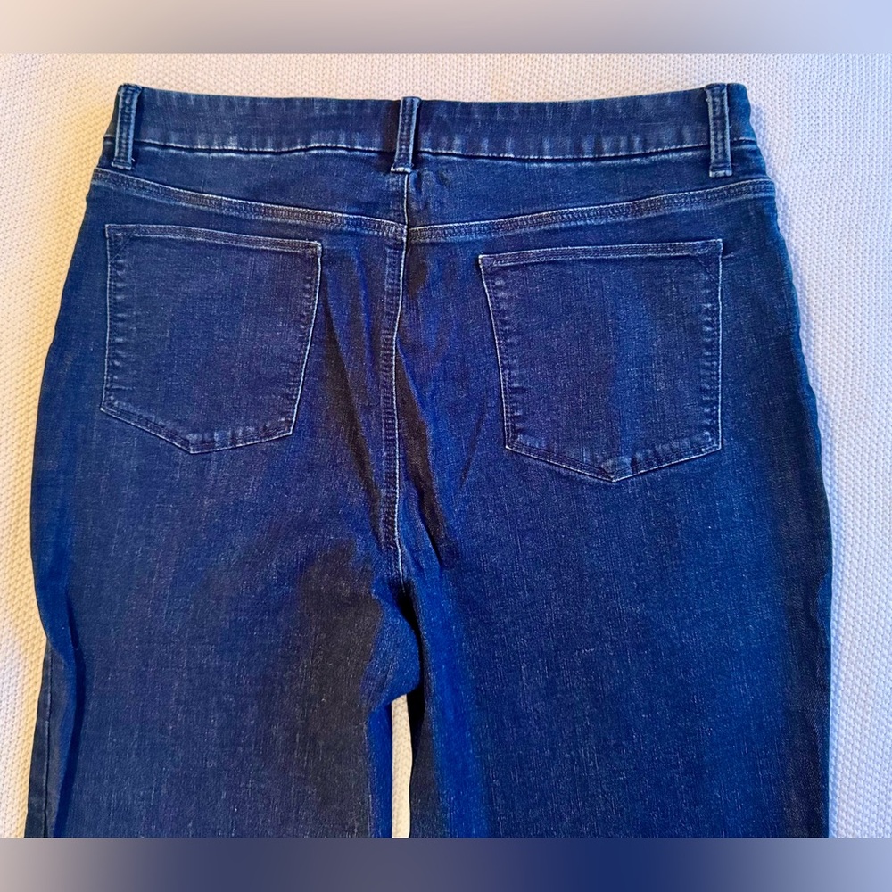 CHICO’S Stretchy Appliqué Blue Cropped Ankle Jeans w Purple Rose Floral Design - Picture 7 of 13